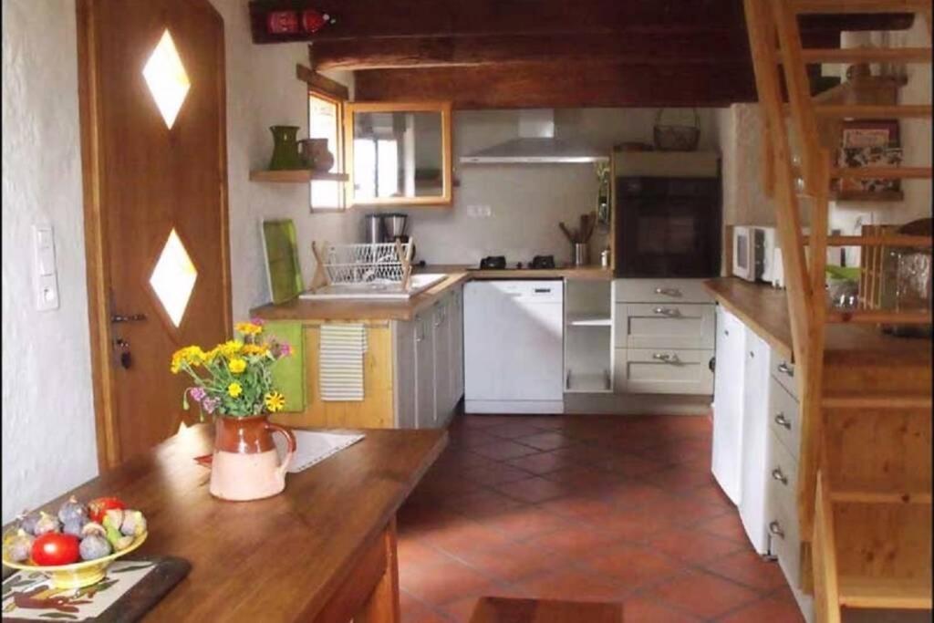 Charmant Mas tout équipé en pleine nature catalane Cases-de-Pene Exterior foto